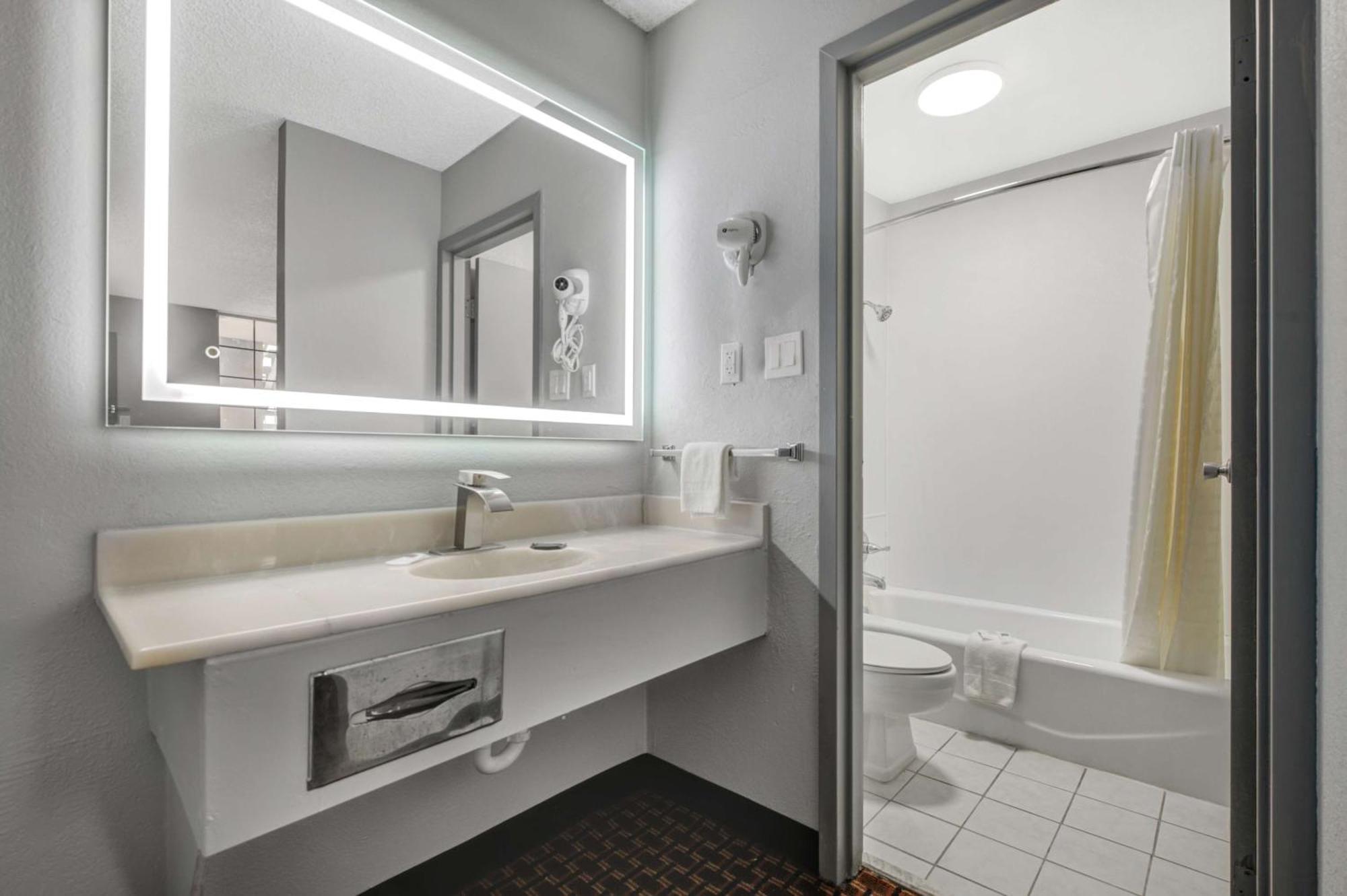 Motel 6 Chickasha, Ok Εξωτερικό φωτογραφία